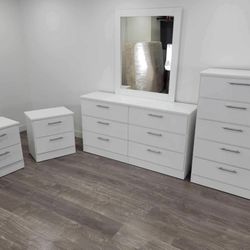 Dresser Whit Mirror, Chest And 2 Nightstands - Cómoda Con Espejo , Gavetero Y 2 Mesitas De Noche 