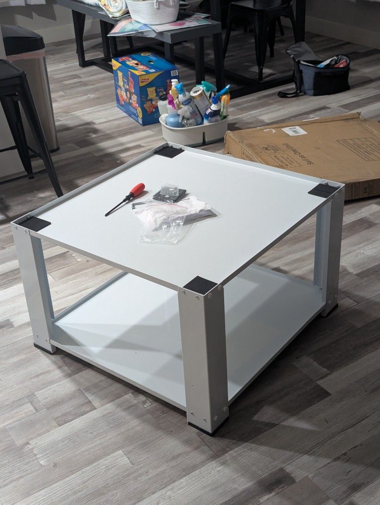 Laundry Pedestal
