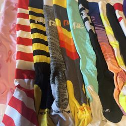21 PAIRS COMPRESSION SOCKS
