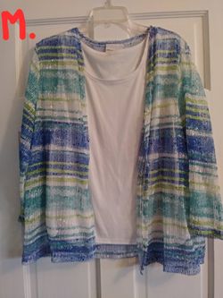 Women's Size Medium Top