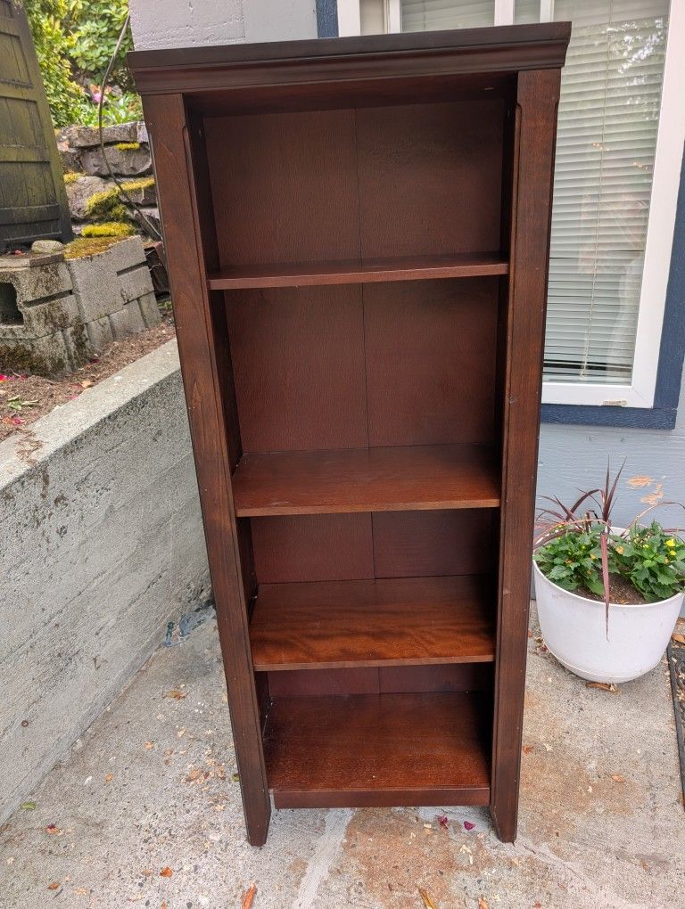 Bookshelf - FREE