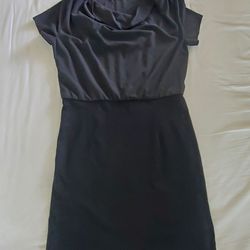 ANTHROPOLOGIE AJAY by LIU JO DRESS L black size 48 chiffon cowlneck Large

Excellent Pre-owned condition. No flaws

Size Large, European size 48

Beau