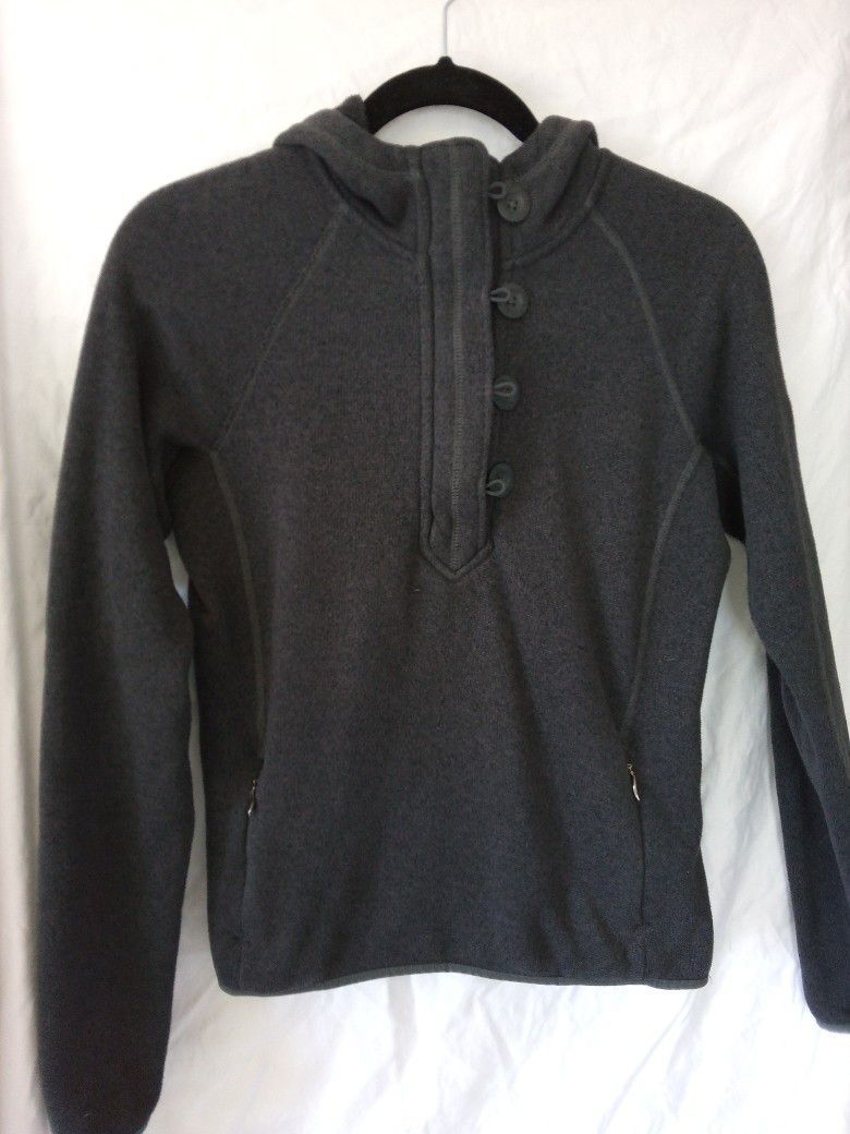 The North Face Gray Pullover Fleece Hoodie