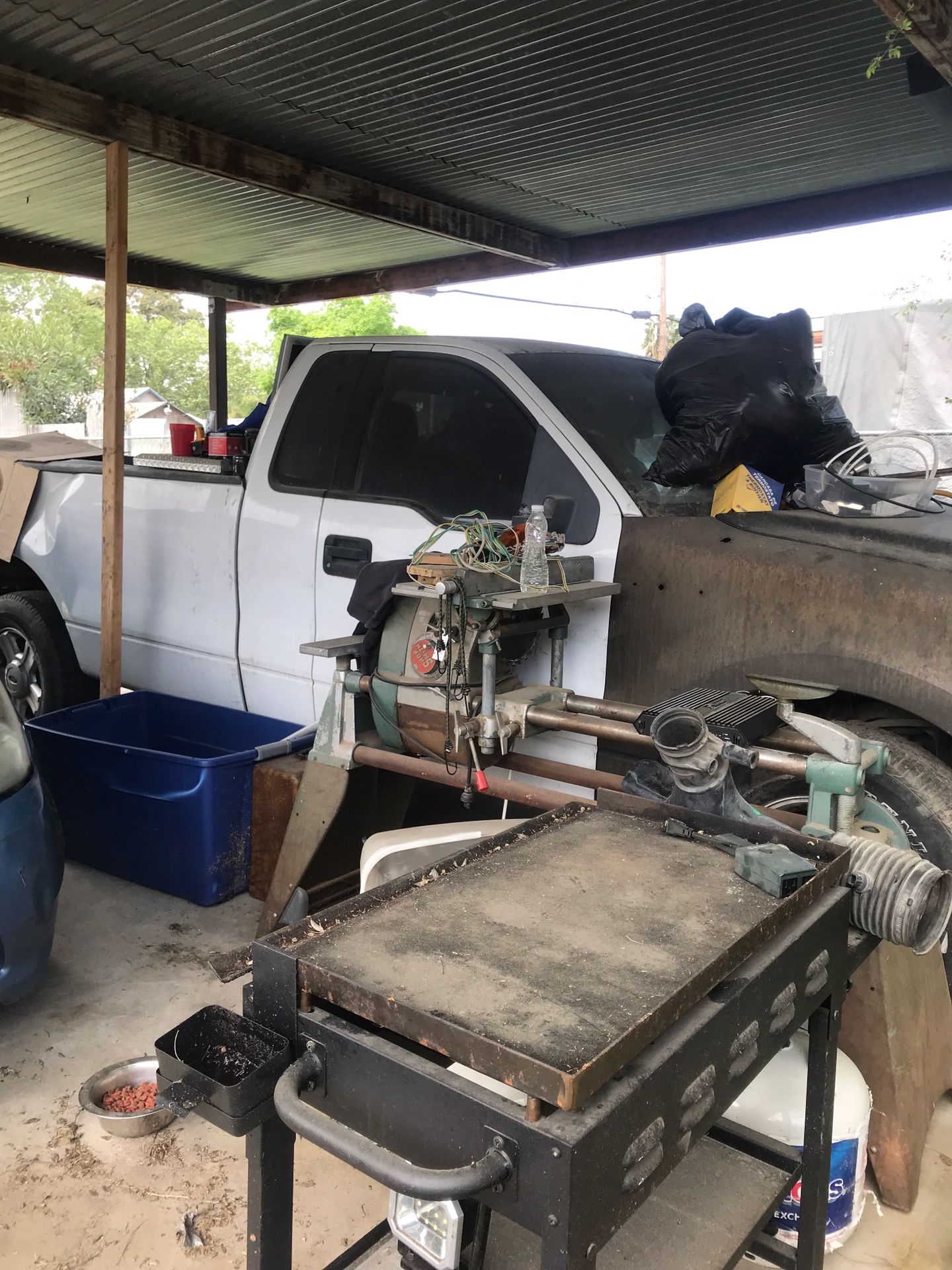 2004 Ford F-150 (PARTS)