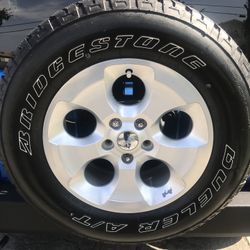 (5) JEEP RIMS AND TIRES