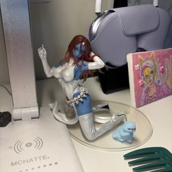 Mystique Bishoujo Figure