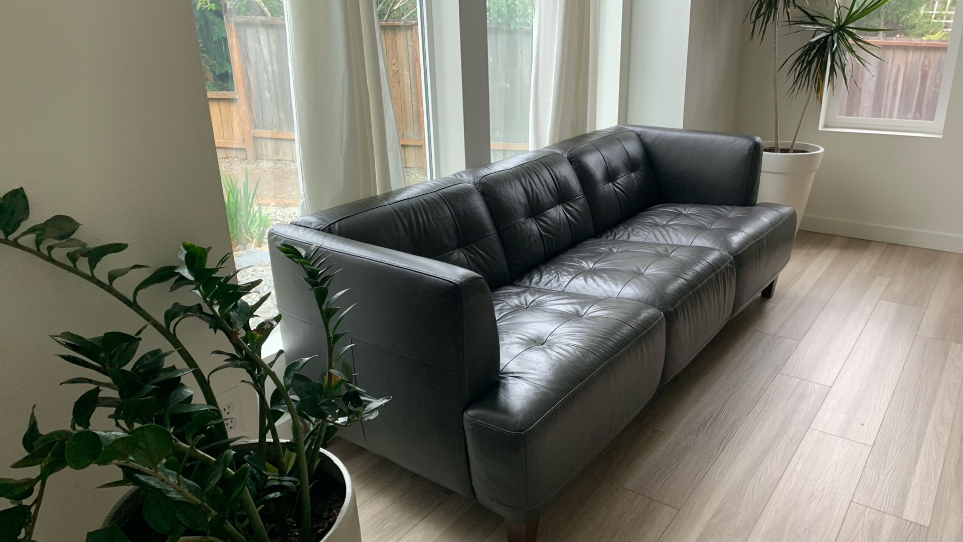 Briwn leather couch