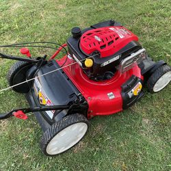 Troy-bilt In Step 21” Cut Variable Speed,190cc Professional Series Mower. Like NEW
