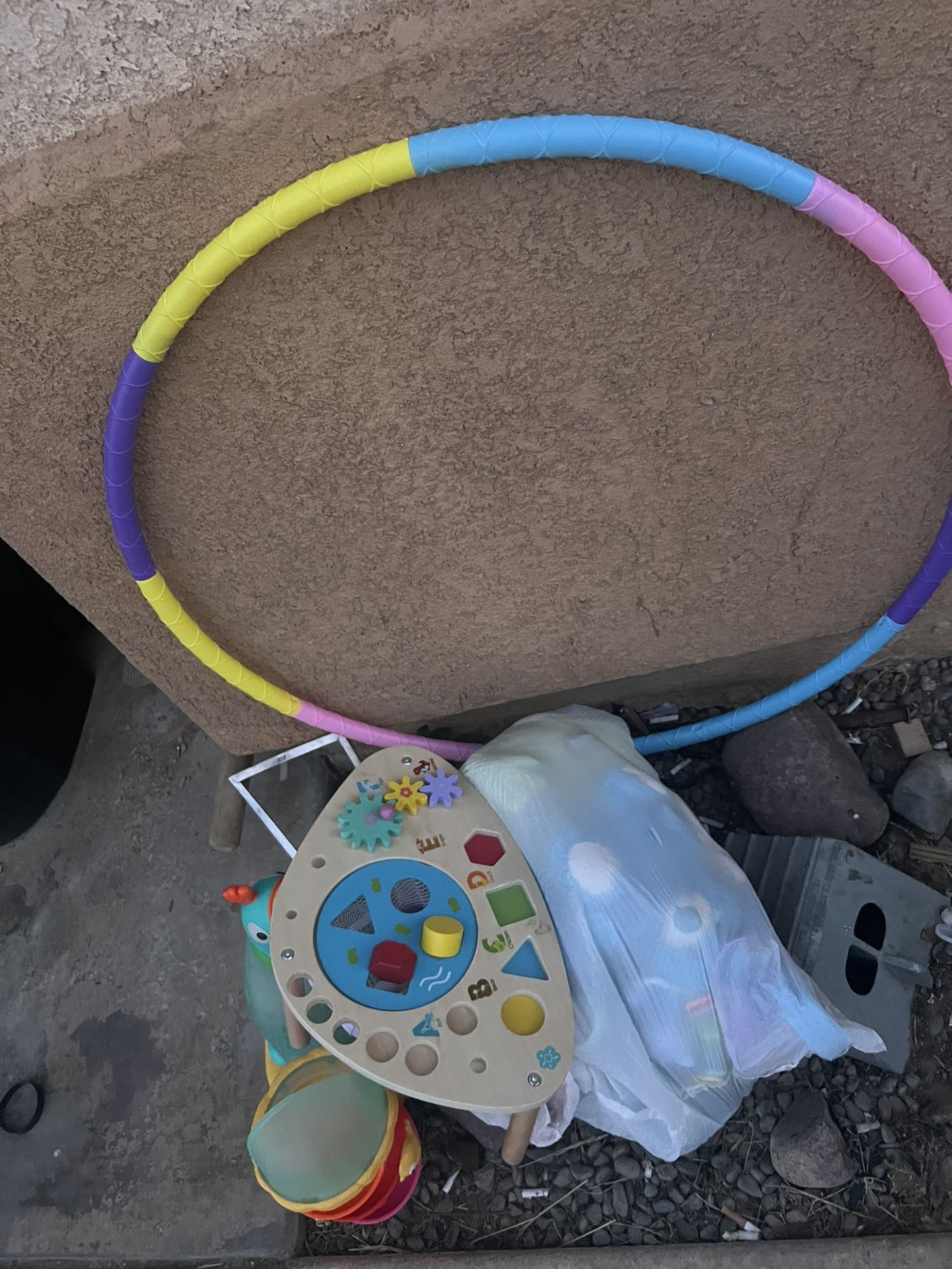 Free Toddler Toys - Hula Hoop