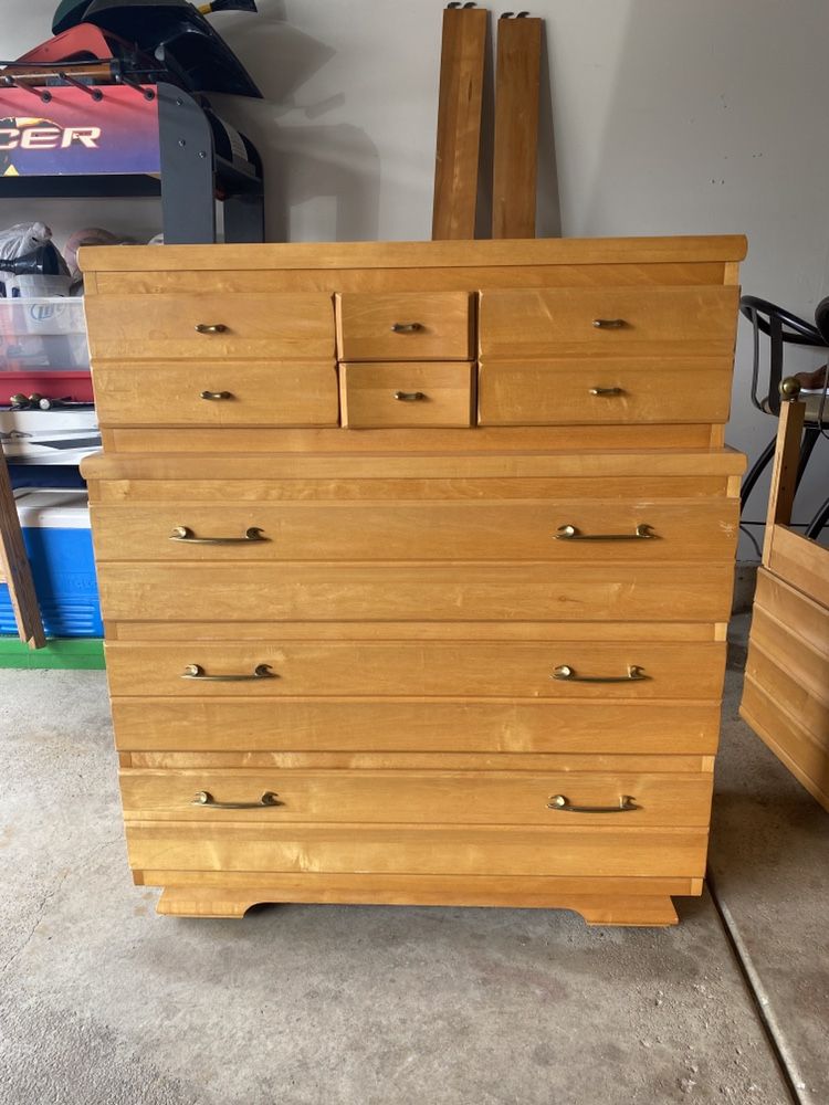 Kling Highboy With Glass Top-beautiful 