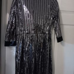Precioso Vestido Negro De Lentejuelas, Manga Larga, Talla Mediano 