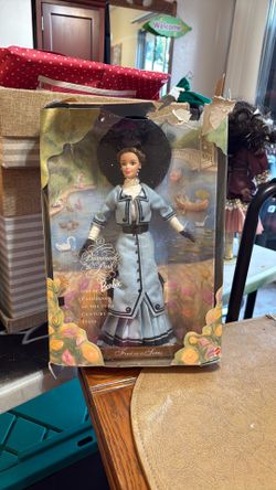 Barbie. Promenade in the park. Great fashions of the 20th century 1910s. First in a series.