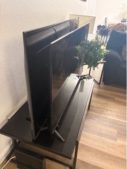 55” Roku smart TV and 50” in smart Tv