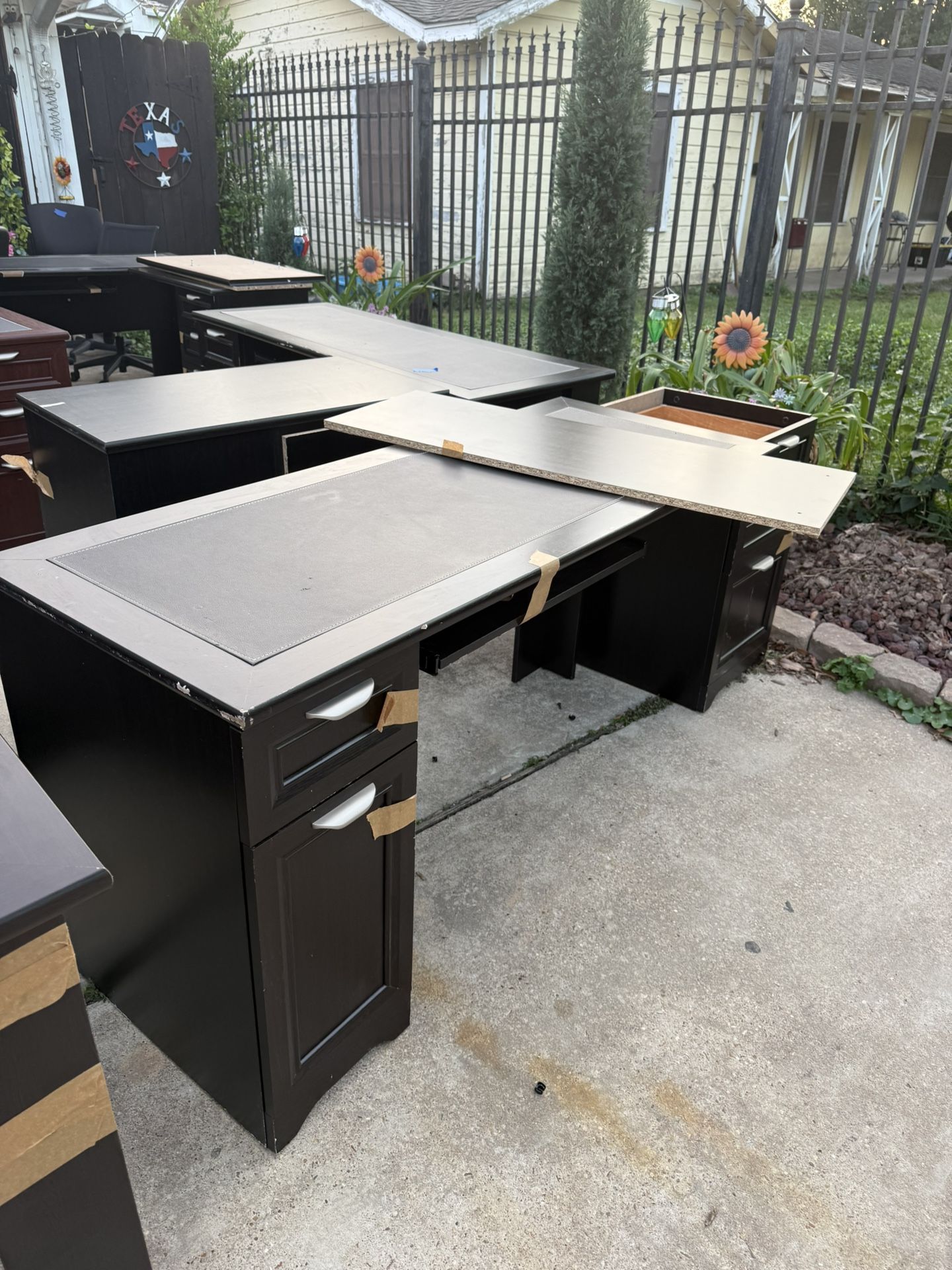 Used Office Desk And Office Chairs 