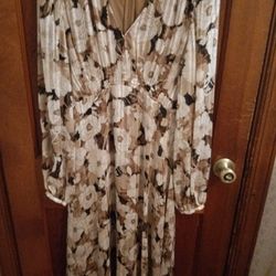 NEW w/tags TOMMY Hilfiger dress. Neutral color 