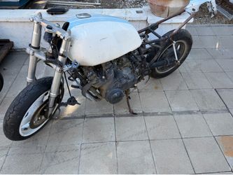 Suzuki GS1100G Custom Project
