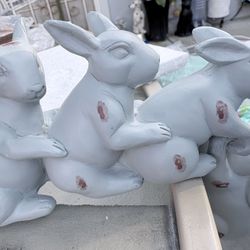 Easter Rabbit Art Garden Sculptu