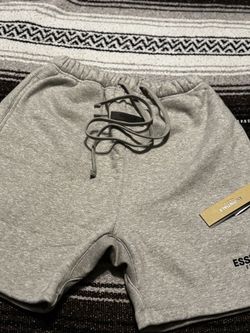 Essentials, size medium,Men, Dark oatmeal