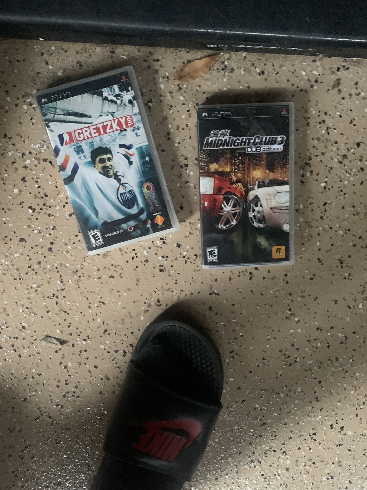 Midnight Club 3 Dub Edition & NHL Gretzky PSP