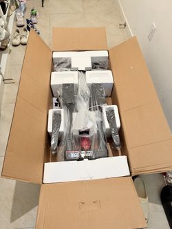 YOlea Stair Stepper – 3-in-1 Folding Stairmaster, Brand New, Never Assembled