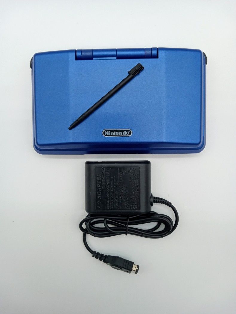 Refurbished Original Nintendo DS Blue Gameboy – Like New! Brand New Shell + Charger Included!