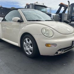 2003 Volkswagen Beetle 