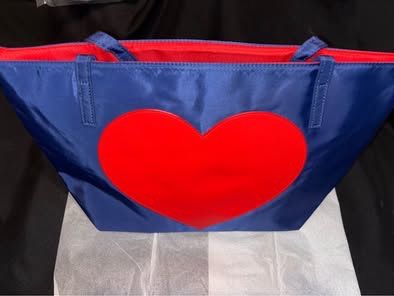 Avon Love at First Kiss Beauty Bundle Tote Bag