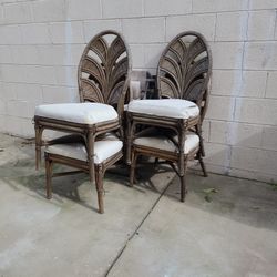 4 Vintage Style Dining Chairs