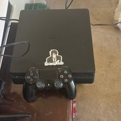 Used PS4 
