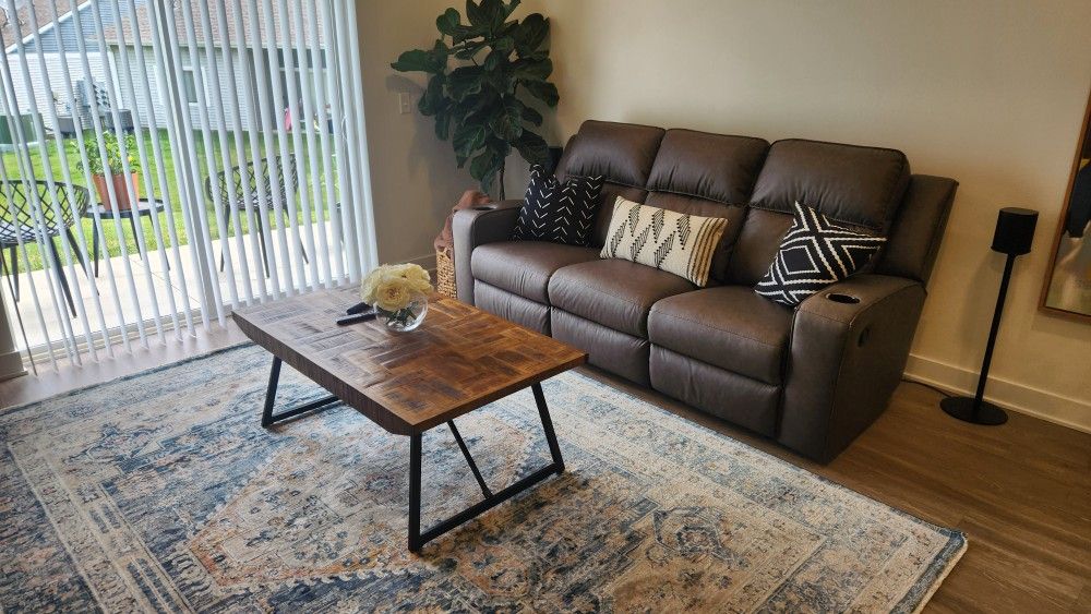 Reclining Sofa