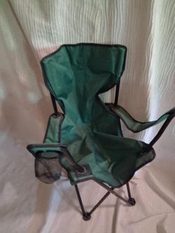 Green folding chair with cup holder new