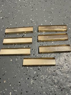 Hand doors for cabinets