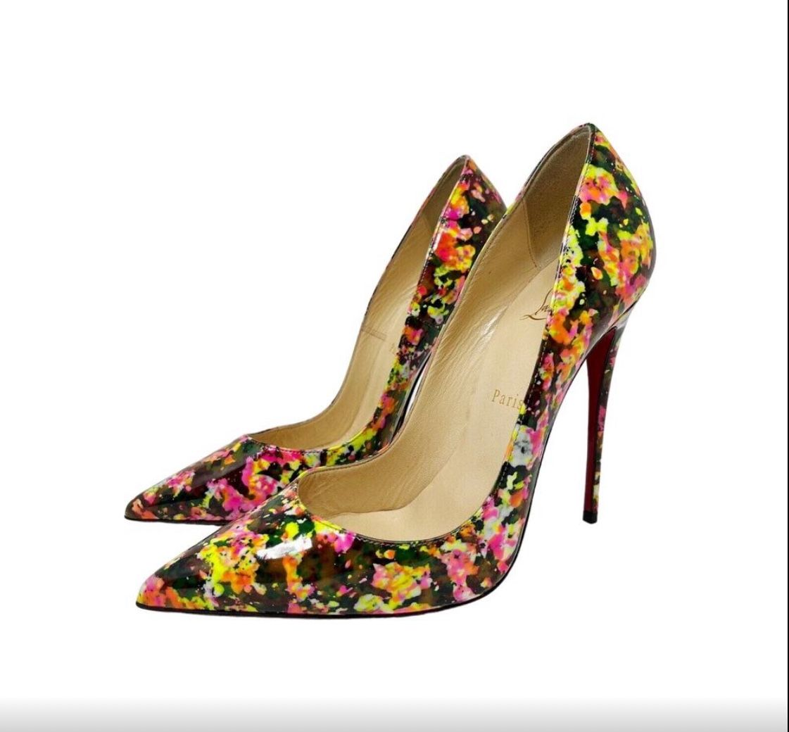 Christian Louboutin So Kate Heels