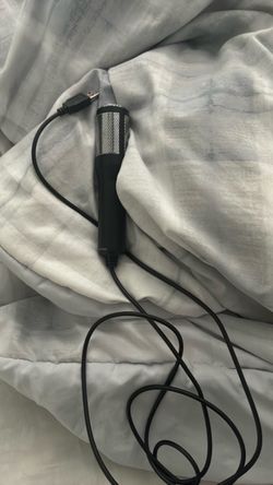 Microphone