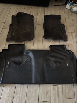 2019 Chevy Silverado Door mats