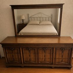 Vintage Antique Dresser With Mirror