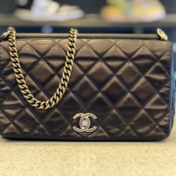 CHANEL MÉDIUM COCO QUILTING FLAP BAG