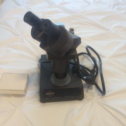 Microscope 