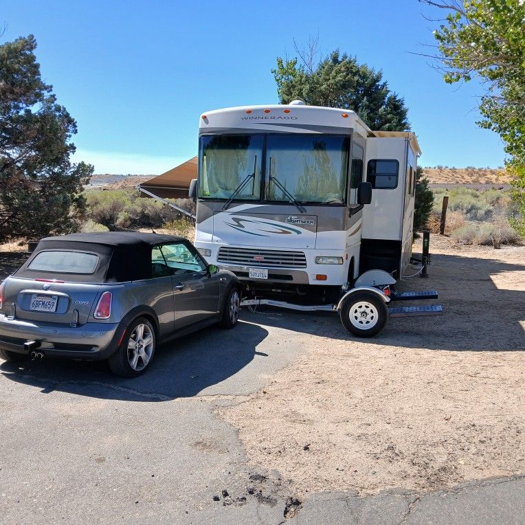 2007 Winnebago Sightseer 30 b