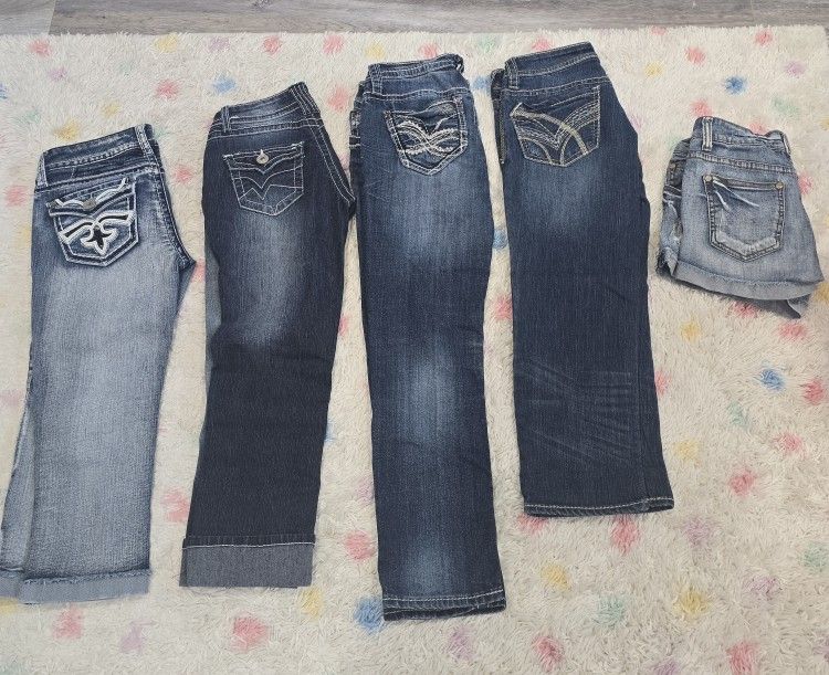 Juniors denim capris and shorts Hydraulic size 1/2 Angels size 1 and shorts small size 1/2