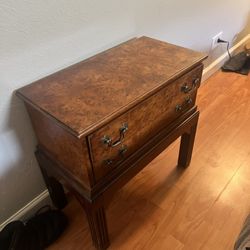 Worm Wood- Small Chest 