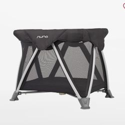 Nuna SENAâ„¢ Aire Mini Playard