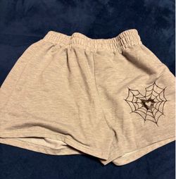 Medium spider heart shorts
