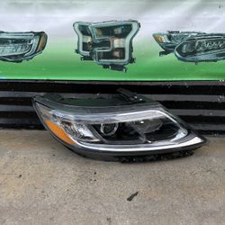 2014-2015 Kia Sorento Headlight 