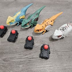 Jurassic World Uncaged Click Tracker Dinos Like New