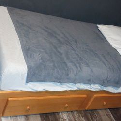 Twin Bed With Mattress 
