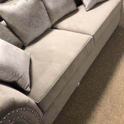 Stunning Luxury Sofa New 