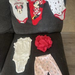 Bag of baby stuff 