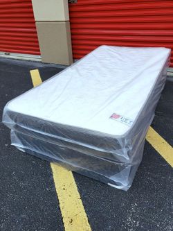 NEW TWIN-SIZE MATTRESS & BOX SPRING - 2PC