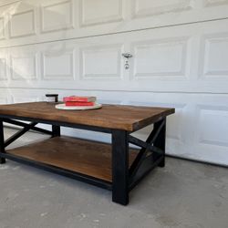 ✨ Rustic Industrial Coffee Table – Solid Wood & Metal Frame ✨